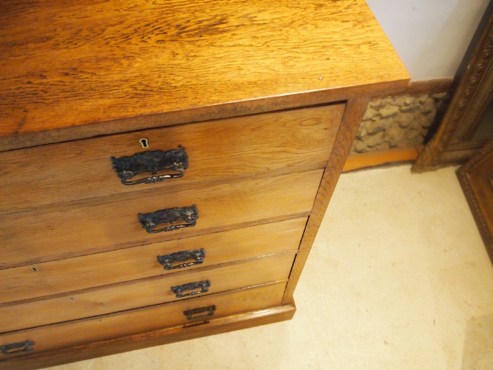 Chest of drawers rare Arts and Crafts Oak c1890 View XV