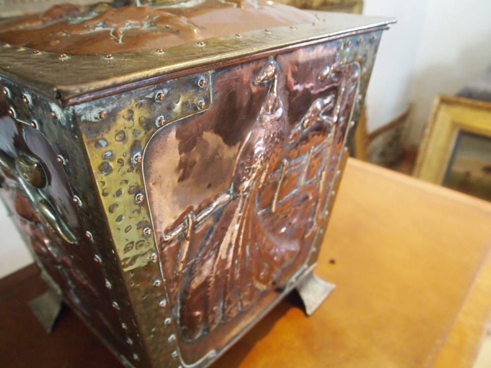 Arts and Crafts Outstanding Copper and Brass coal box c1880 View IV