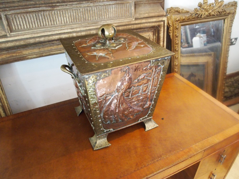 Arts and Crafts Outstanding Copper and Brass coal box c1880 View IX