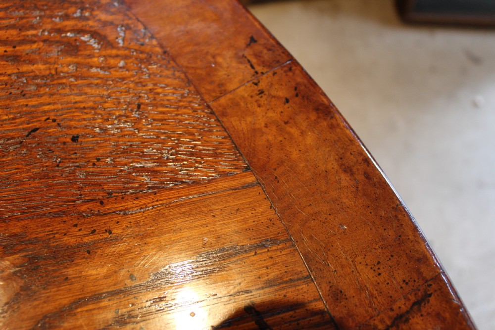 Table George II style wake Oak/burr Oak seats 12 fine quality c1930 View V