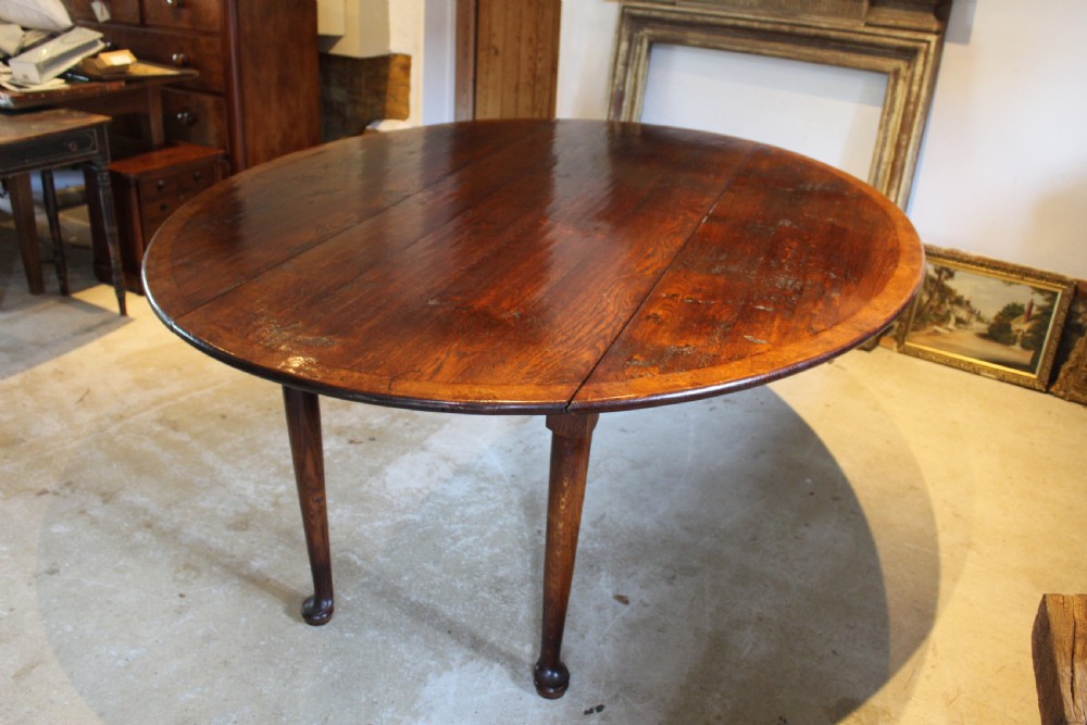 Table George II style wake Oak/burr Oak seats 12 fine quality c1930 View VI