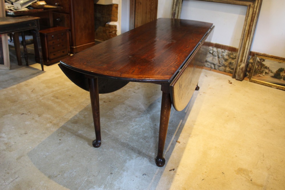 Table George II style wake Oak/burr Oak seats 12 fine quality c1930 View IX