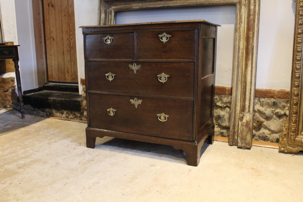 Chest of drawers rare small Oak George I c1715 View XI