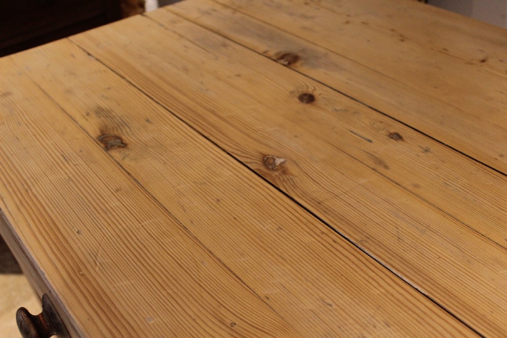 Table rare Victorian Pine bakers table c1880 View X