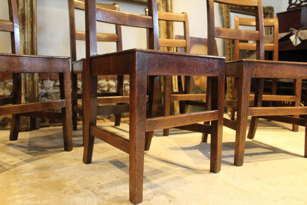 Chairs rare set of 6 Welsh Oak dining chairs c1820 View II