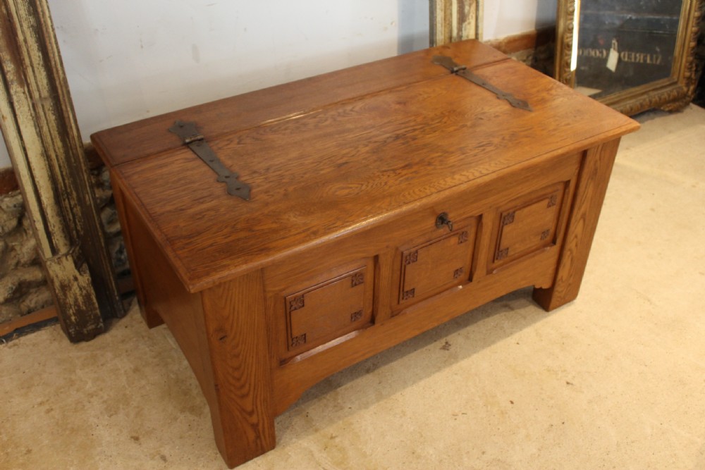 Coffer chest Arts and Crafts Oak Cotswold school c1940 View VIII