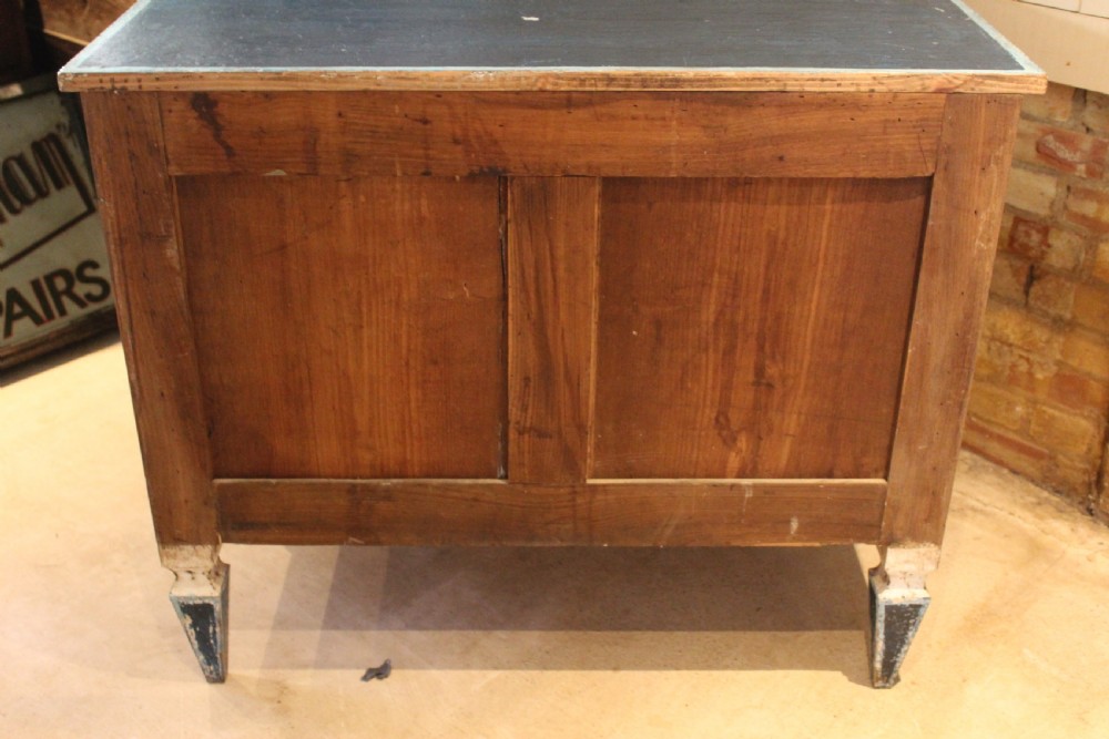 Chest of drawers Stunning Italian Chestnut commode 18th c1760 View XI