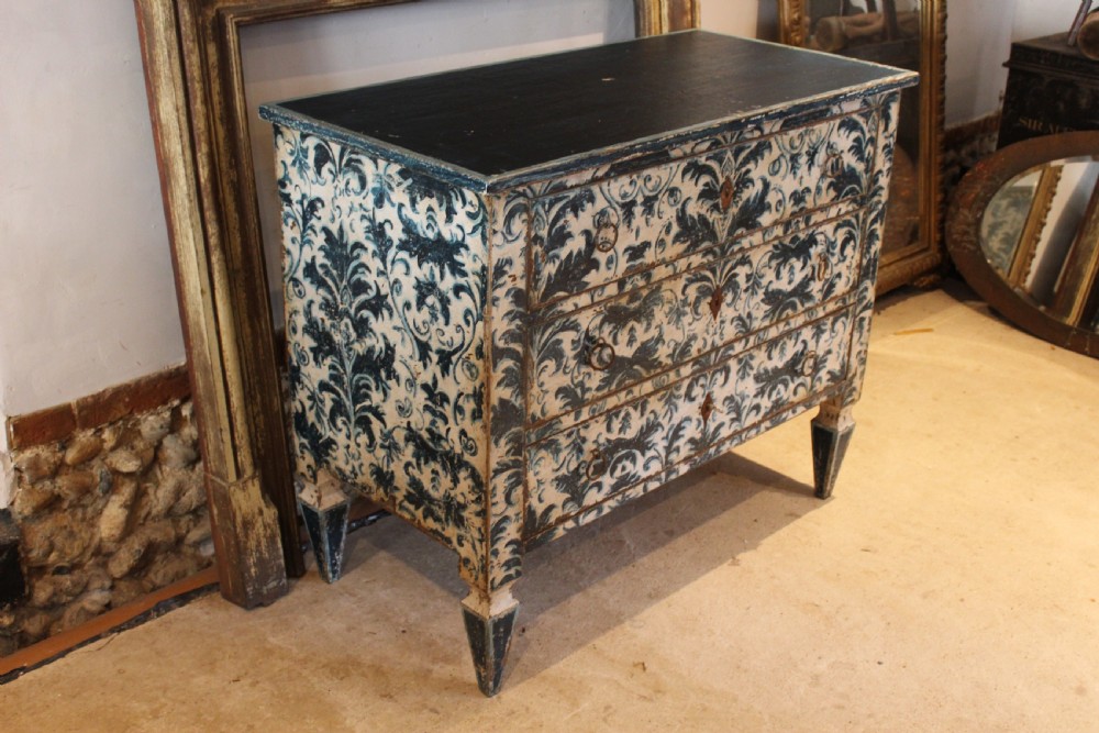 Chest of drawers Stunning Italian Chestnut commode 18th c1760 View XV