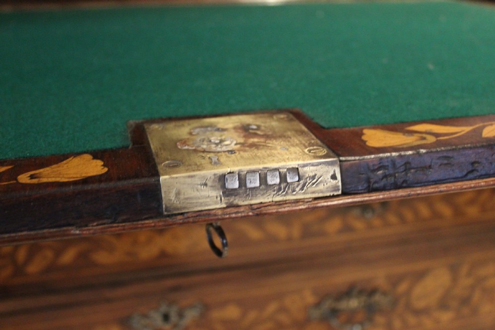 Bureau stunning George III English Walnut inlaid c1780 View XIV