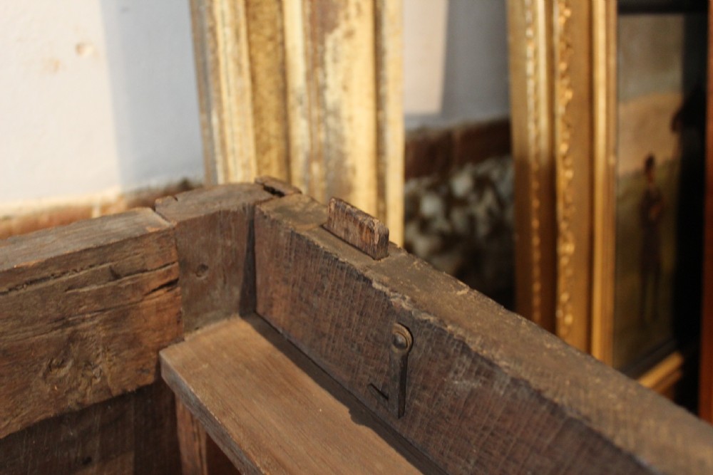 Chest of drawers exceptional Charles II small Oak c1680 View XII