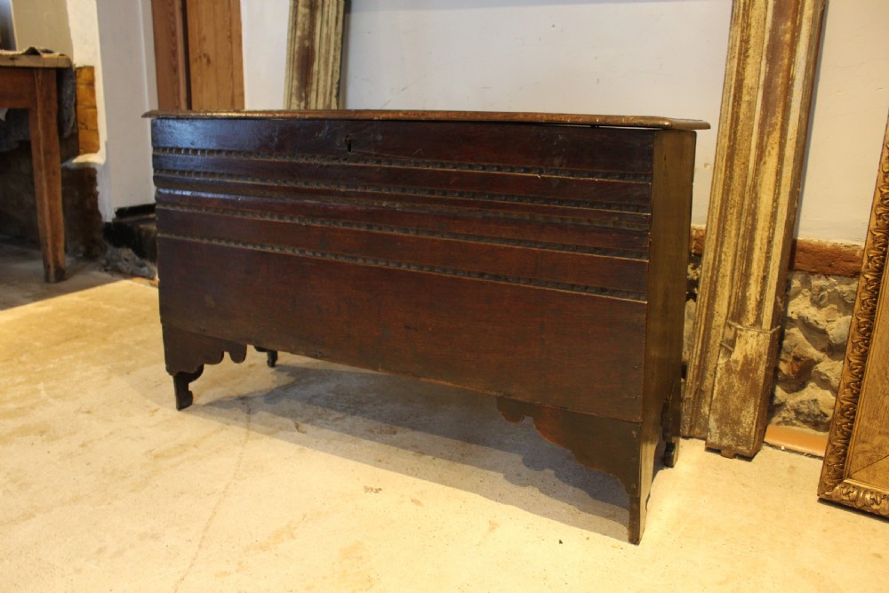 Coffer chest rare 17th century Oak six plank c1690 View III