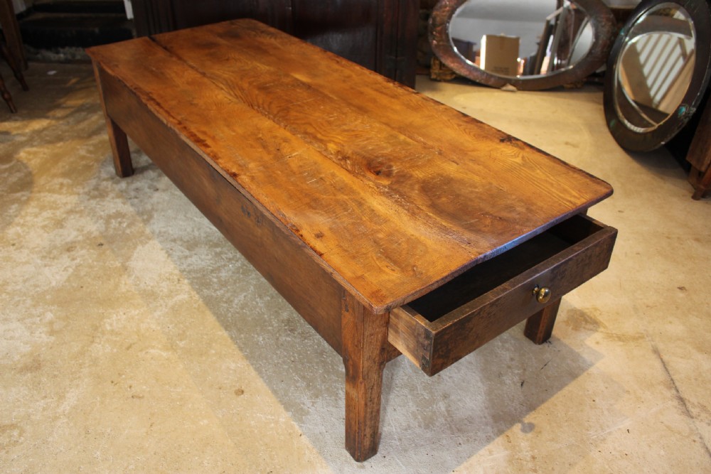 Coffee table George III Elm c1800 View VII