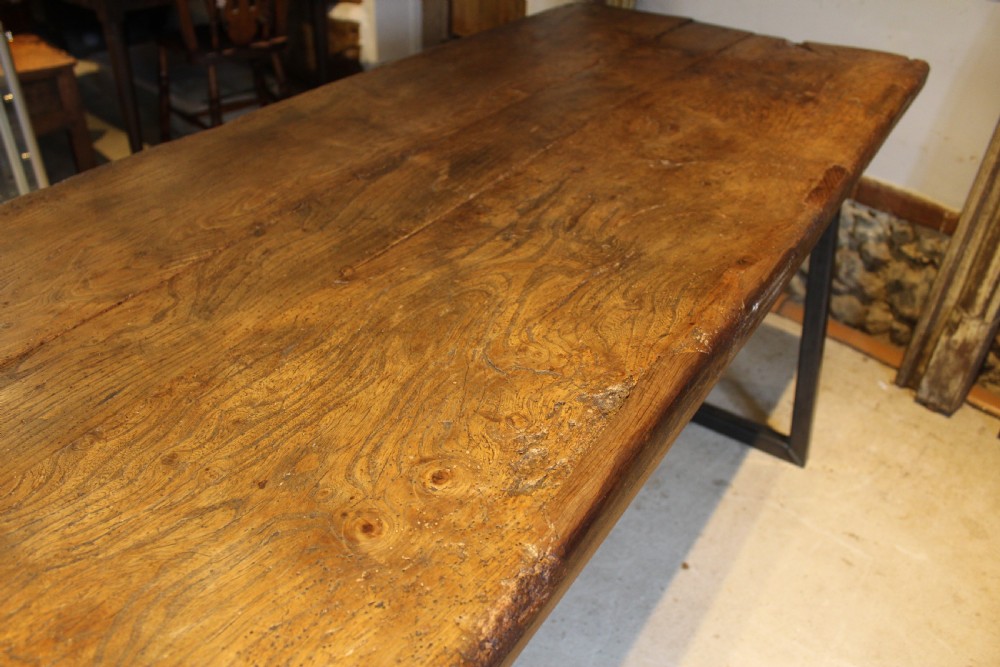 Table rare 16th century Elm refectory dining farmhouse  seats 8 c1580 View III