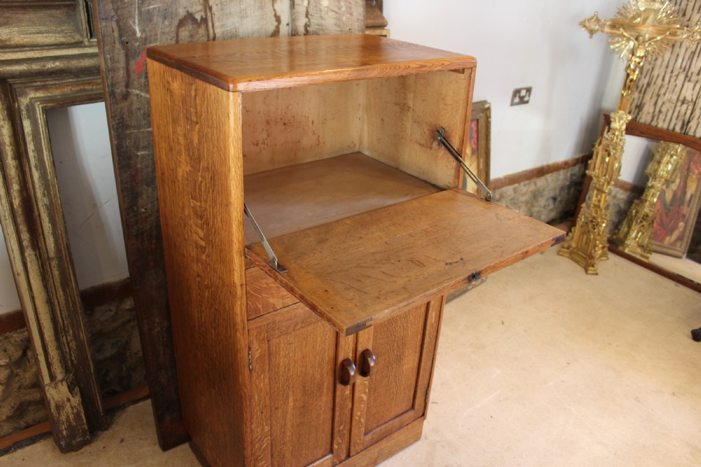 Heals Arts and Crafts Oak tallboy cupboard c1920 View XI
