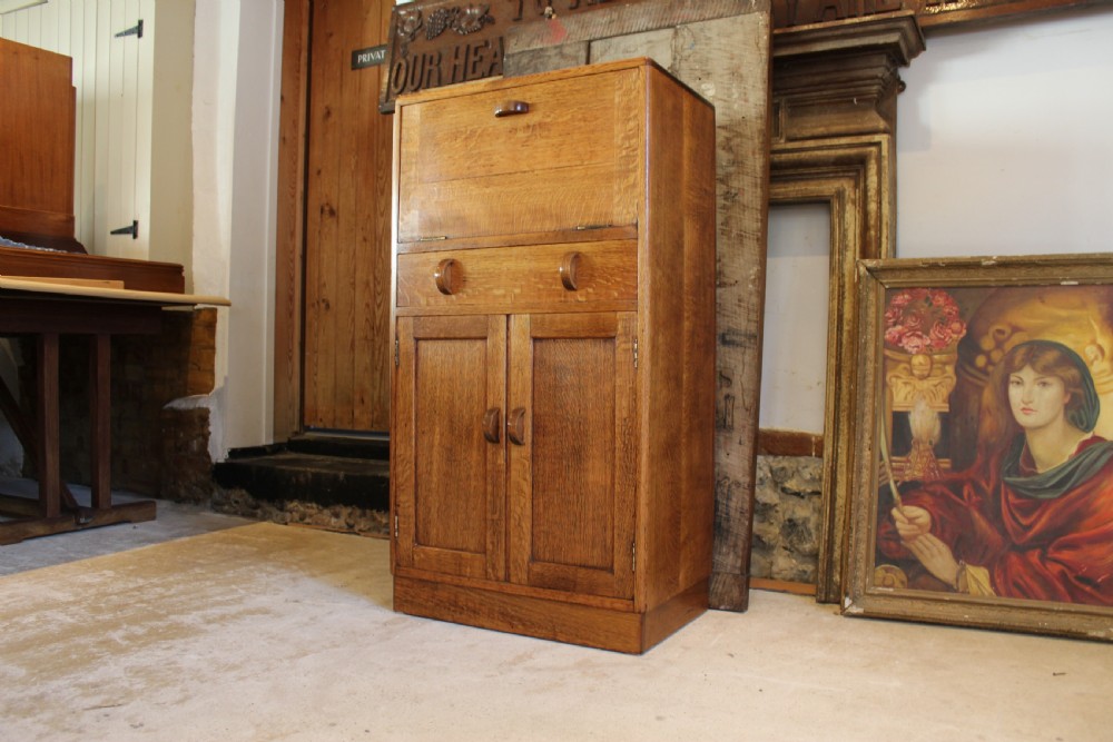 Heals Arts and Crafts Oak tallboy cupboard c1920 View XV