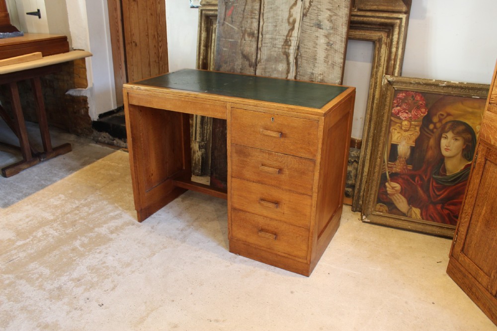 Heals Oak desk Voysey family Arts and Crafts c1920