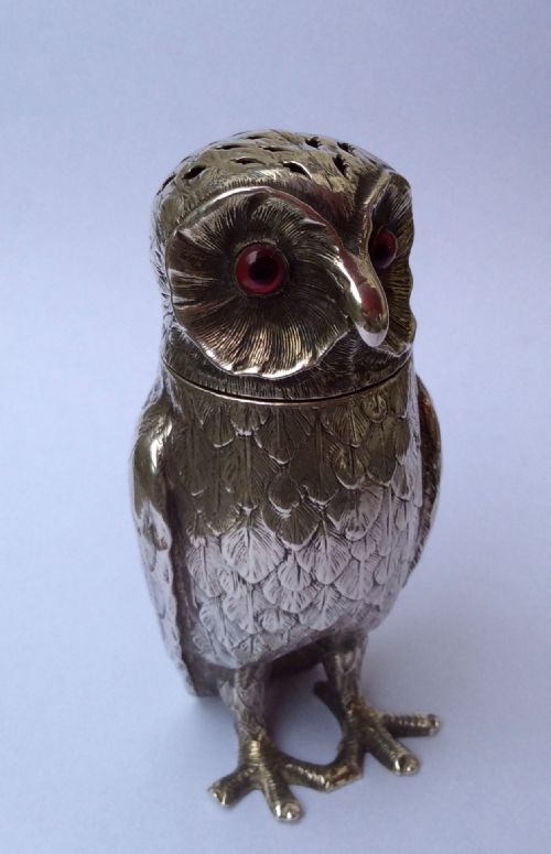 Novelty Silver Owl Pepper C1851