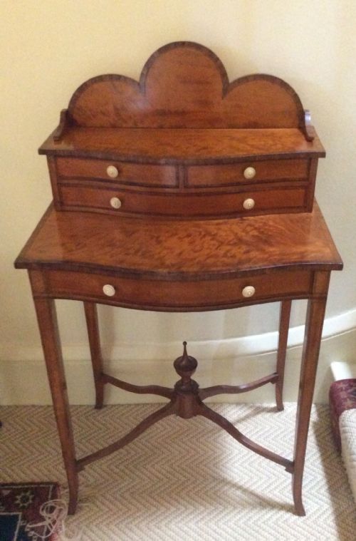 Edwardian Satinwood Bonheur Du Jour