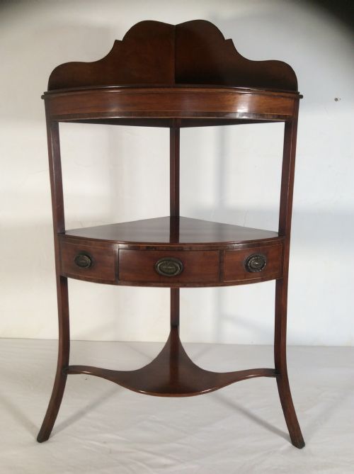 Georgian Mahogany Corner Washstand