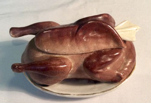 19th Century China Mustard in the Form of  a Goose