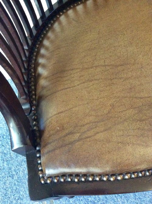 SWEET LITTLE ARTS CRAFTS CHAIR C1890 - ADDITIONAL PHOTO 2