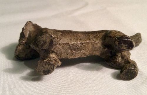 EARLY 20TH CENTURY COLD PAINTED BRONZE DANDIE DINMONT TERRIER - ADDITIONAL PHOTO 1
