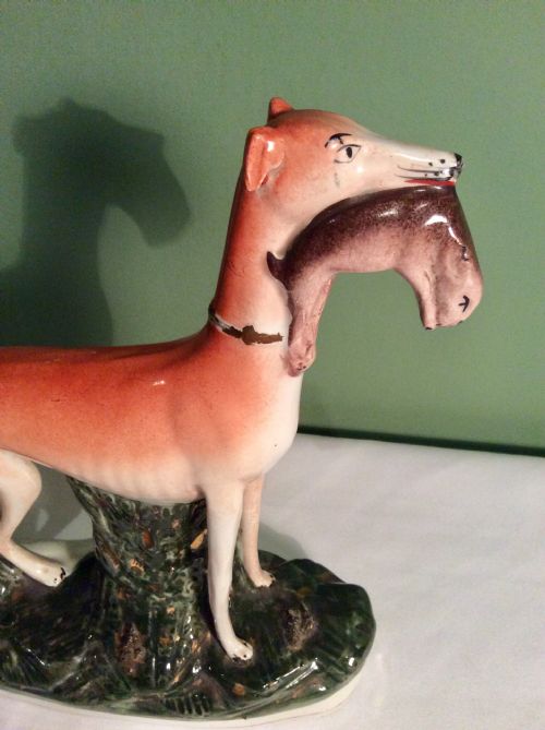 PAIR OF LARGE 19TH CENTURY STAFFORDSHIRE HUNTING DOGS - ADDITIONAL PHOTO 3