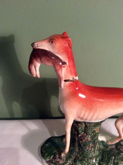 PAIR OF LARGE 19TH CENTURY STAFFORDSHIRE HUNTING DOGS - ADDITIONAL PHOTO 5