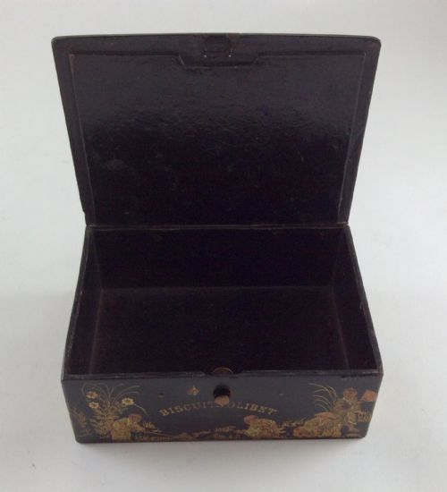 1920S FRENCH CHINOISERIE BISCUIT BOX - ADDITIONAL PHOTO 2