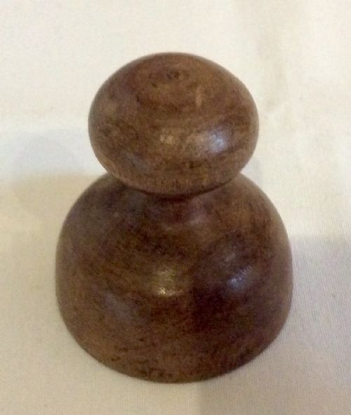 TINY 19TH CENTURY SYCAMORE BUTTER STAMP - ADDITIONAL PHOTO 1