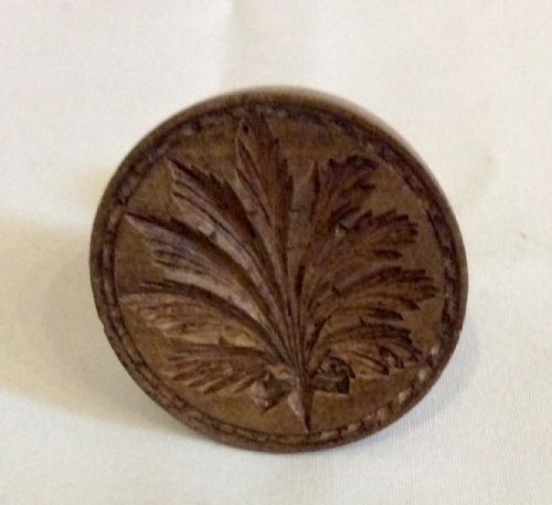 TINY 19TH CENTURY SYCAMORE BUTTER STAMP - ADDITIONAL PHOTO 2