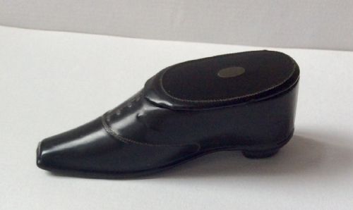 papier mche shoe snuff box - CATEGORY: ANTIQUE BOXES - DATED 19TH CENTURY