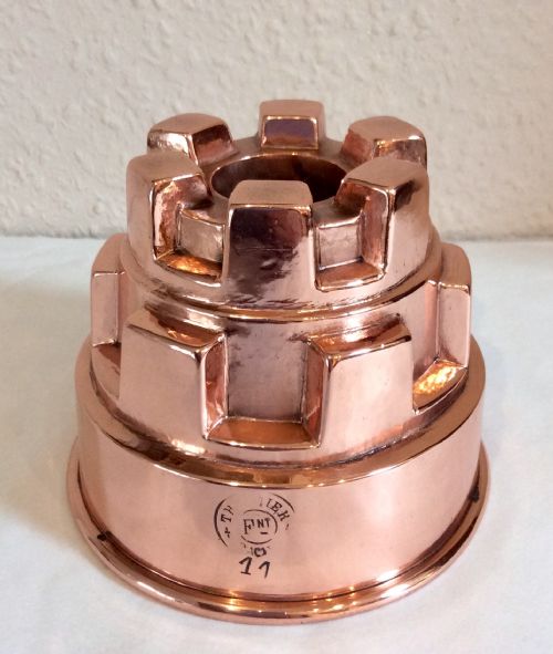 19th century french copper jelly mould - CATEGORY: ANTIQUE METAL - DATED 19TH CENTURY