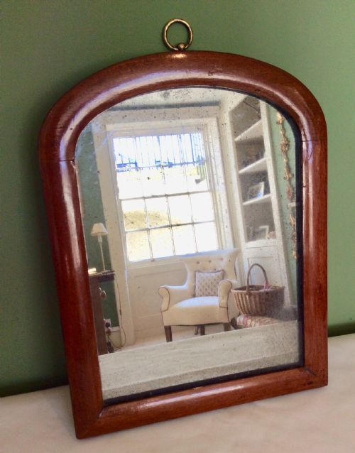 little dome top 19th century mahogany mirror - CATEGORY: ANTIQUE MIRRORS - DATED 19TH CENTURY