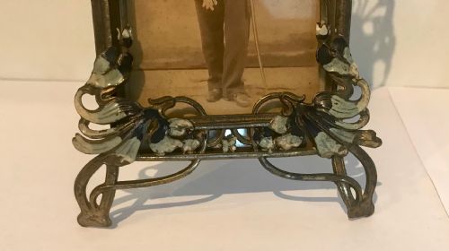PAIR OF DECORATIVE ART NOUVEAU PHOTO FRAMES - ADDITIONAL PHOTO 8