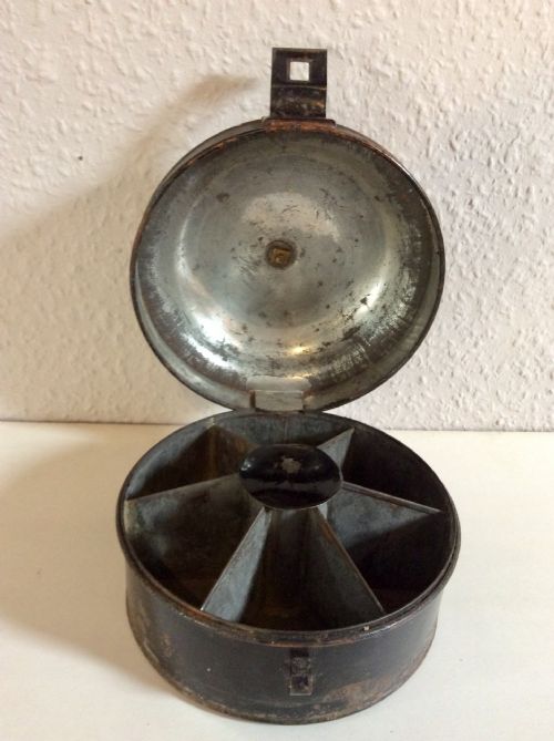 GEORGIAN TOLEWARE SPICE BOX - ADDITIONAL PHOTO 3