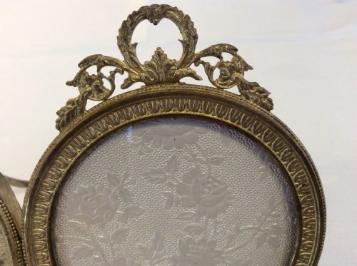 ANTIQUE FRENCH DOUBLE GILT PHOTO FRAME - ADDITIONAL PHOTO 1
