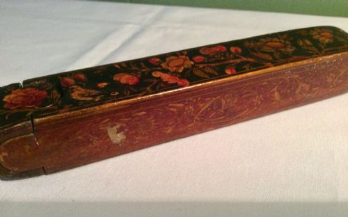 19TH CENTURY PERSIAN QALAMDAN - ADDITIONAL PHOTO 8