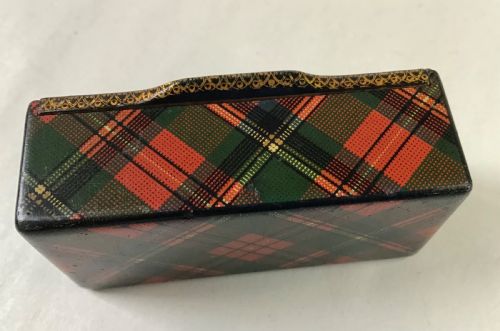 LITTLE MAUCHLINE TARTANWARE BOX - ADDITIONAL PHOTO 2