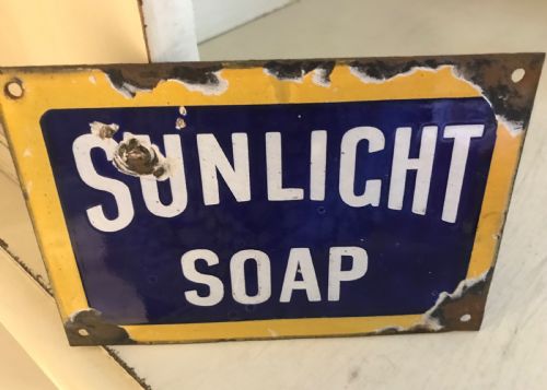 ENAMEL SUNLIGHT SOAP ADVERTISING SIGN - ADDITIONAL PHOTO 1