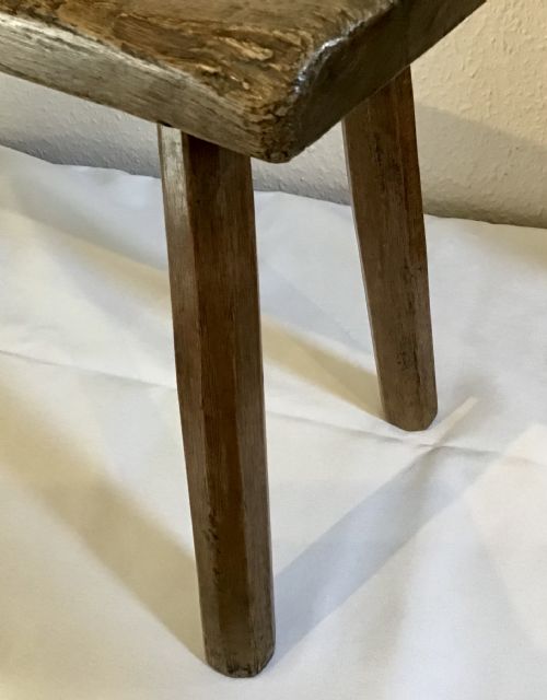 19TH CENTURY PRIMITIVE ASH STOOL - ADDITIONAL PHOTO 3