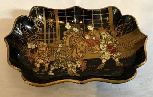 chinoiserie pin tray - CATEGORY: ANTIQUE MISCELLANEOUS - DATED 1920