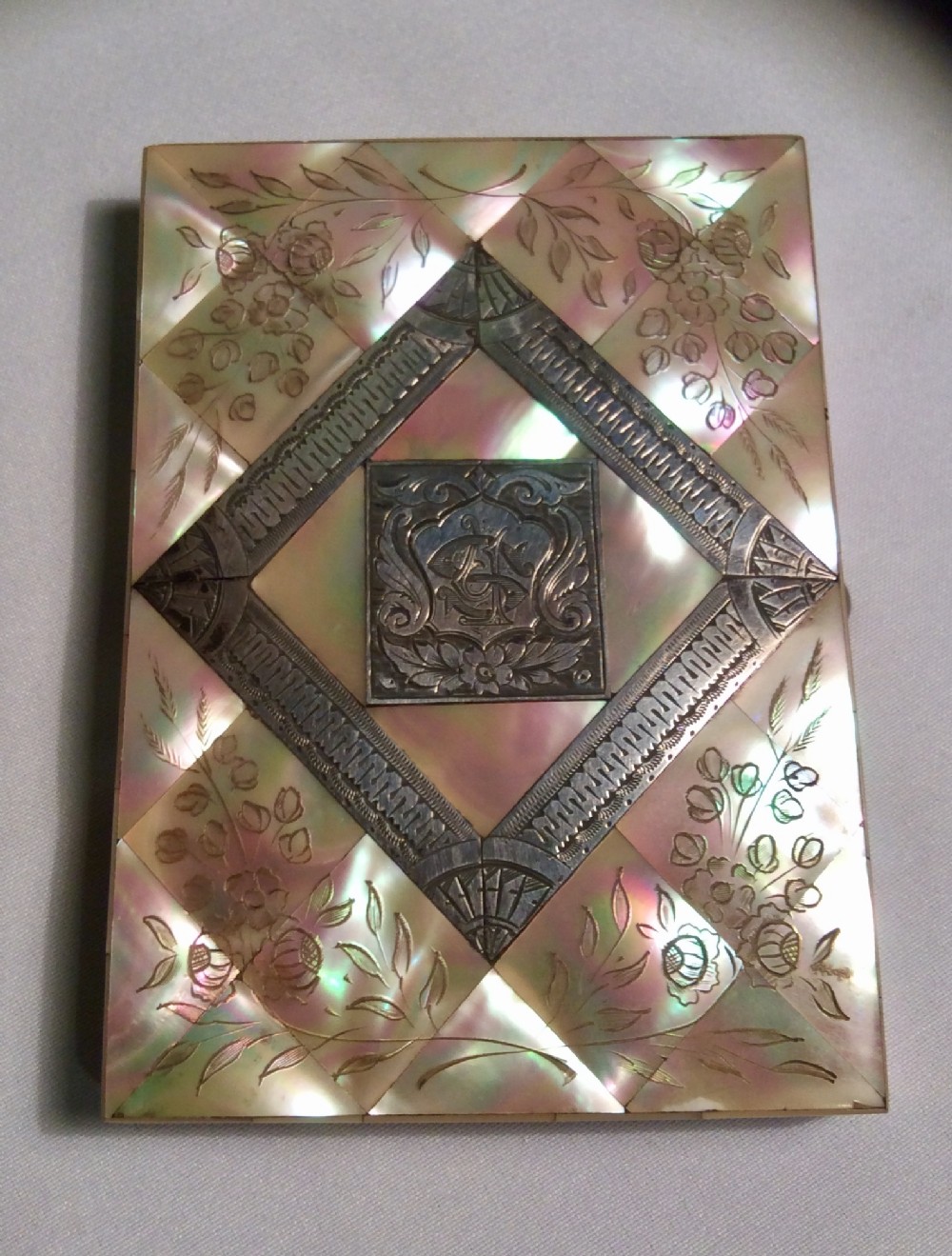 FIne quality Mother of Pearl & Silver Victorian Calling Card Case