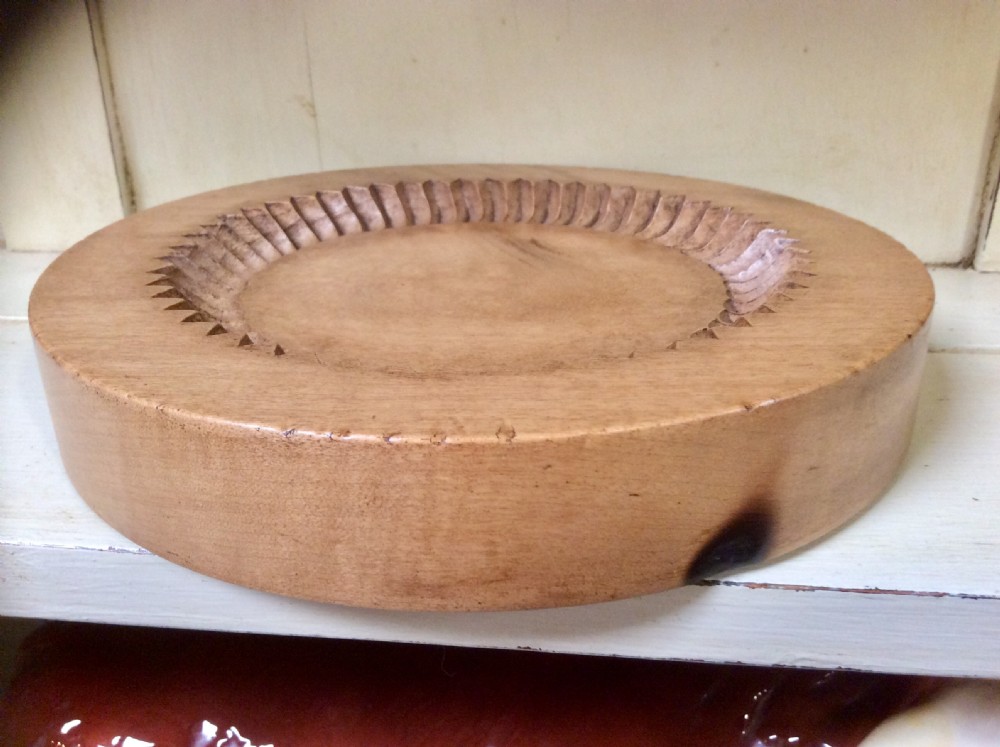 Victorian Sycamore Shortbread Mould  View III