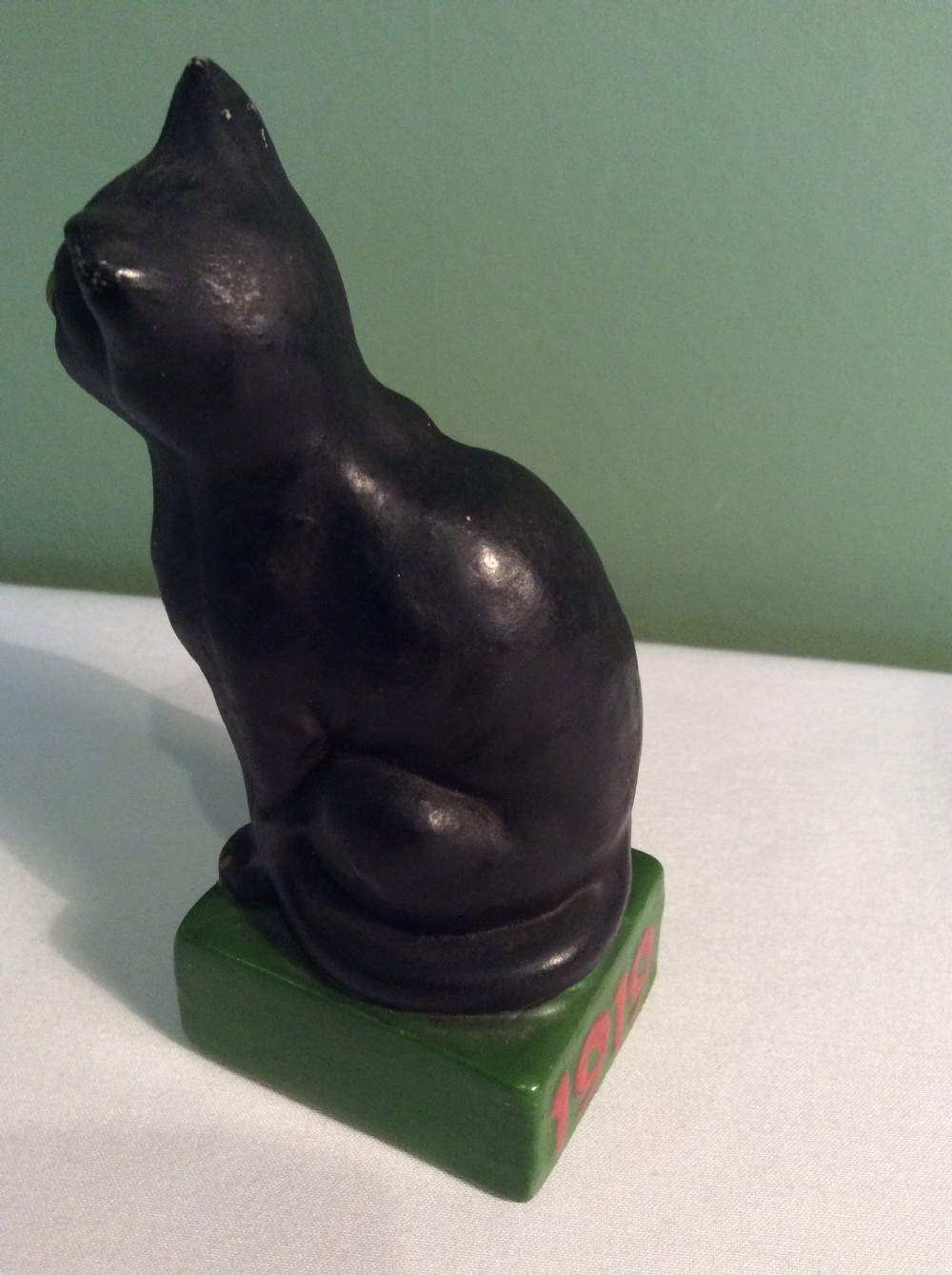 WW1 Pottery Peace Cat View V