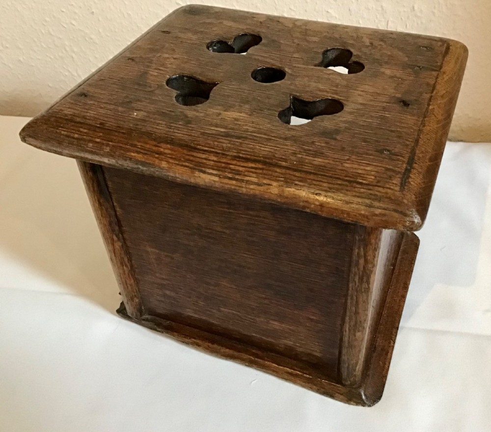19th C Oak Foot Stove or ‘Voetstofie’’ View V
