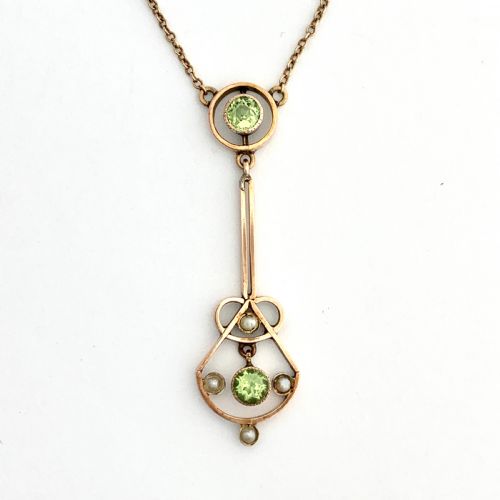 Edwardian 9ct Rose Gold Peridot Seed Pearl Necklace