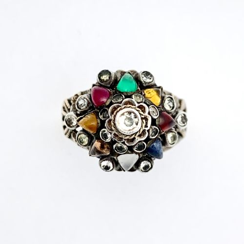 fig 1. Vintage Thai Princess Gemstone Ring in 14CT Gold and Silver