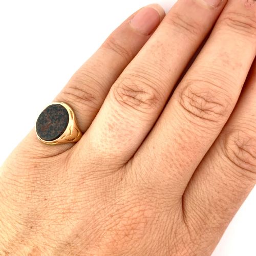 fig 1. Victorian 18CT Gold Bloodstone Signet Ring