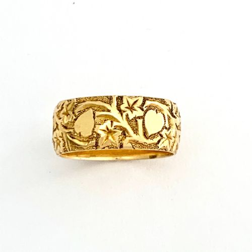 Reserved • Antique Victorian 18ct Gold Hearts and Ivy Ring • Wedding Band